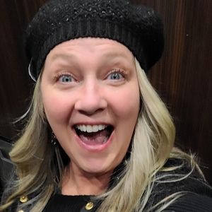 Meet your Posher, Andria